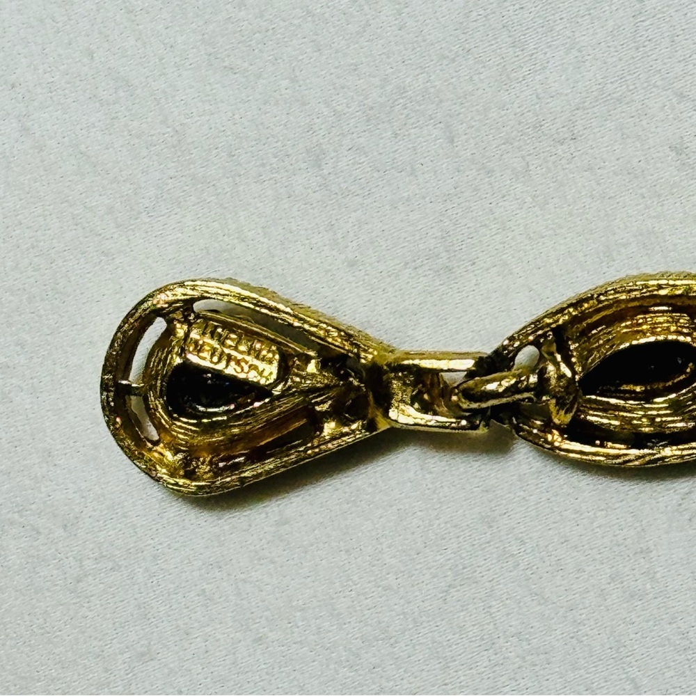 THELMA DEUTSCH Clip-on Drop Earrings - Picture 6 of 6
